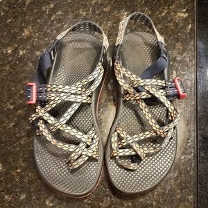 Chacos Womens Size 6